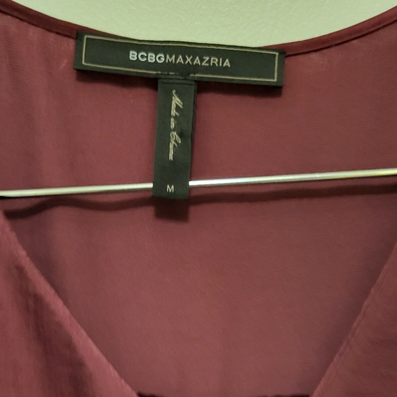 Revolve BCBGMaxAzria Cyprien Flowy Tank in Bordeaux Size Medium - Picture 4 of 7